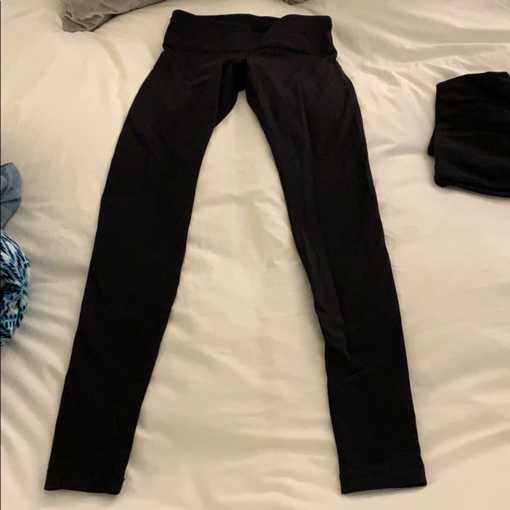 Lulu leggings.